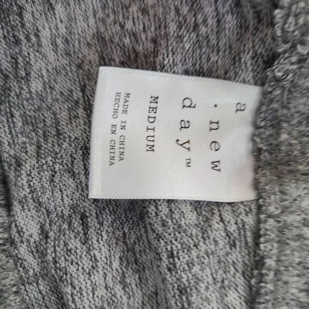 Simple soft grey leggings - Picture 3 of 4